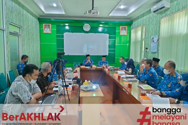 RAPAT EXPOSE LAPORAN AKHIR DALAM PENYUSUNAN DOKUMEN RENCANA PERLINDUNGAN DAN PENGELOLAAN LINGKUNGAN HIDUP (RPPLH)