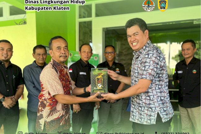 DINAS LINGKUNGAN HIDUP KOTA PALEMBANG MELAKUKAN STUDI TIRU TERKAIT PAJAK DAERAH DAN RETRIBUSI DAERAH