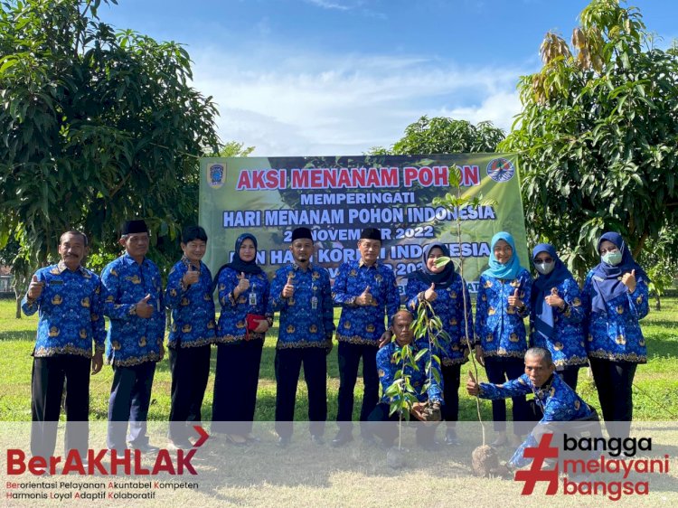 DINAS LINGKUNGAN HIDUP KABUPATEN KLATEN MEMPERINGATI HMPI DAN KOPRI DI TAMAN GERGUNUNG